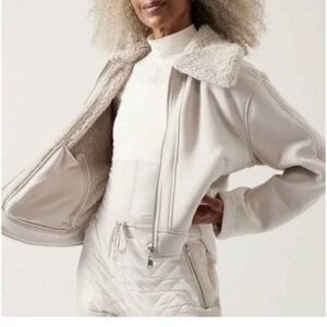 Athleta Westbound Women's sherpa lined Jacket. Size S